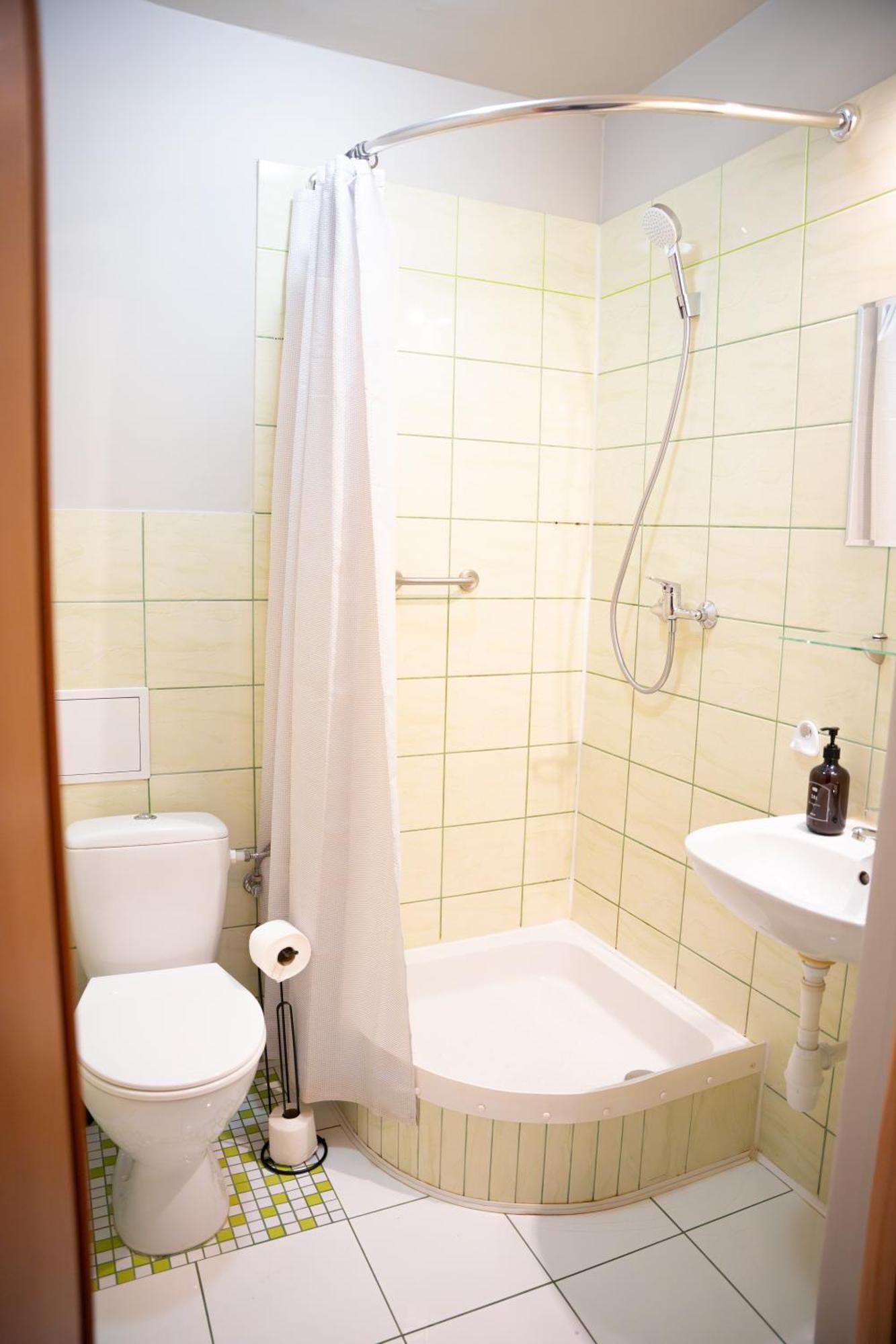 Hostel Hotelik Relax H360